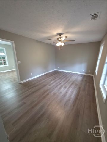 160 Williamsburg Way, Winder, GA 30680