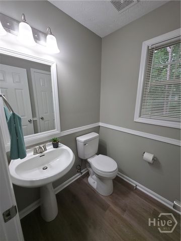 160 Williamsburg Way, Winder, GA 30680