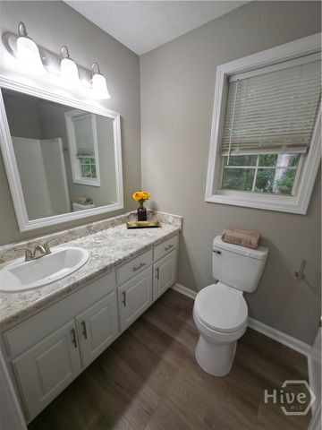 160 Williamsburg Way, Winder, GA 30680