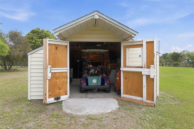 2425 HAWK GRIFFIN ROAD, Plant City, FL 33565