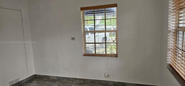 15015 Garfield Dr 1, Homestead, FL 33033