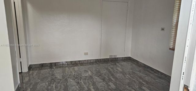 15015 Garfield Dr 1, Homestead, FL 33033