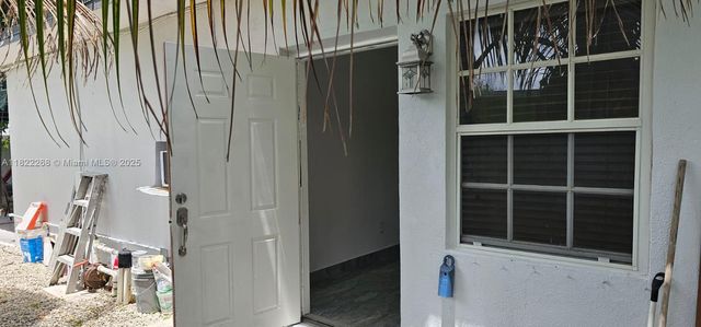 15015 Garfield Dr 1, Homestead, FL 33033