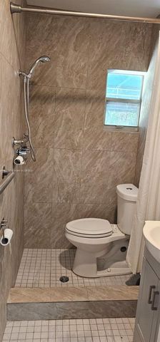 15015 Garfield Dr 1, Homestead, FL 33033