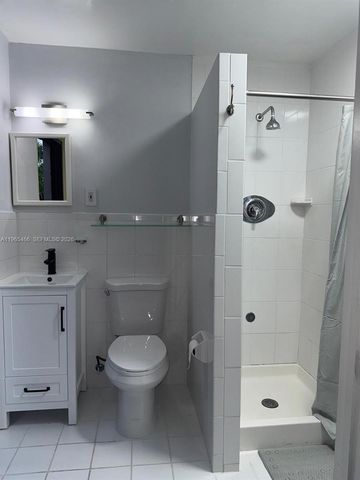 13142 SW 5th St 0, Miami, FL 33184