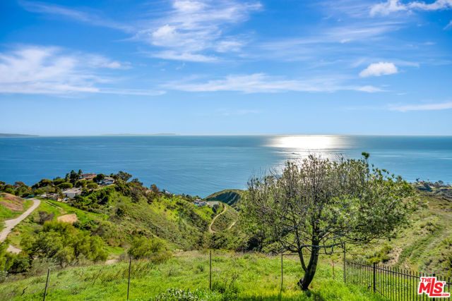 20960 Big Rock Drive, Malibu, CA 90265