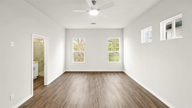 203 3rd Street, Rosenberg, TX 77471
