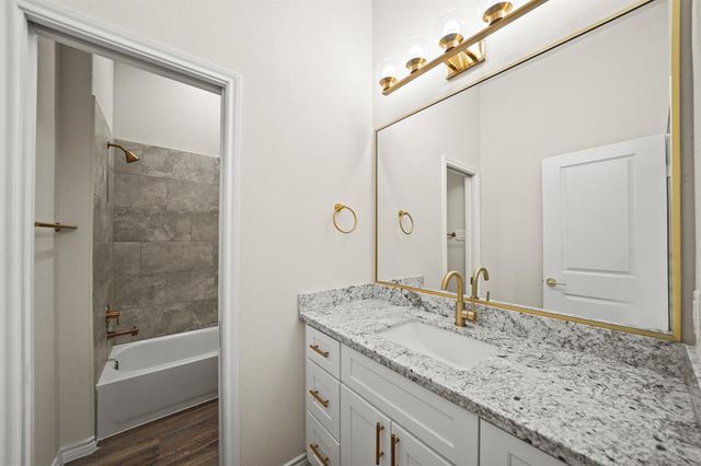 203 3rd Street, Rosenberg, TX 77471