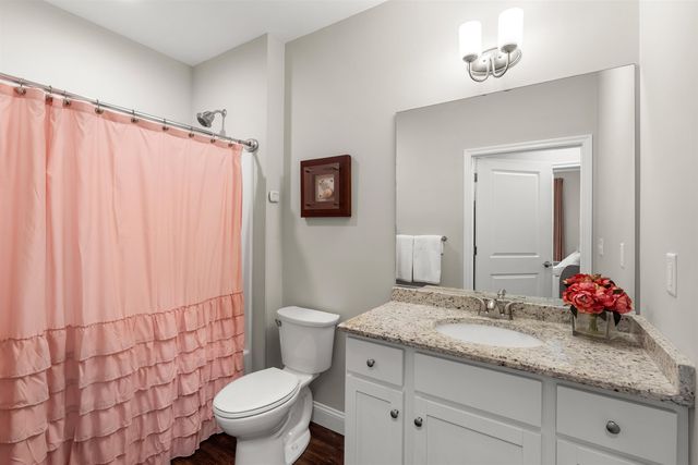 2 Henry David Dr Unit 209, Nashua, NH 03062