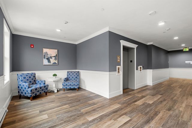 2 Henry David Dr Unit 209, Nashua, NH 03062