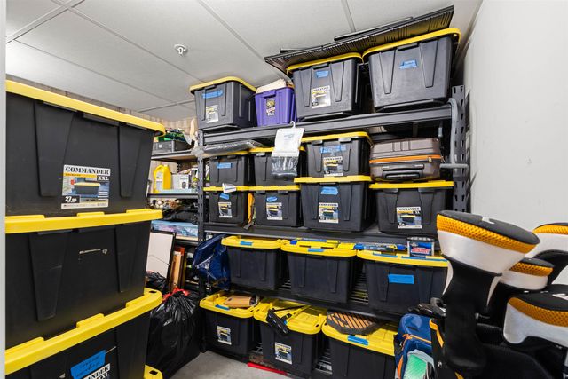 2 Henry David Dr Unit 209, Nashua, NH 03062