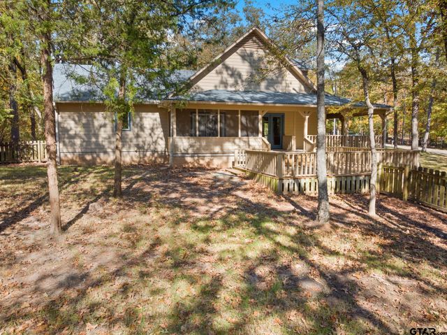 153 County Road 2433, Pittsburg, TX 75686