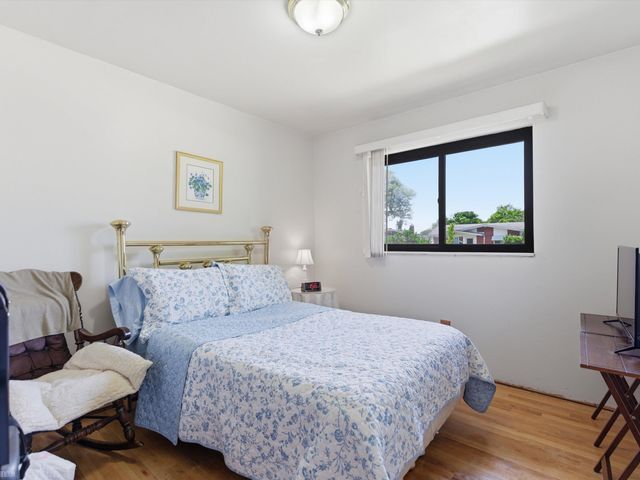 35842 Malibu Drive, Sterling Heights, MI 48312