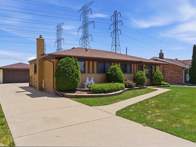 35842 Malibu Drive, Sterling Heights, MI 48312