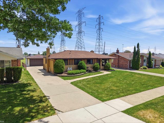 35842 Malibu Drive, Sterling Heights, MI 48312