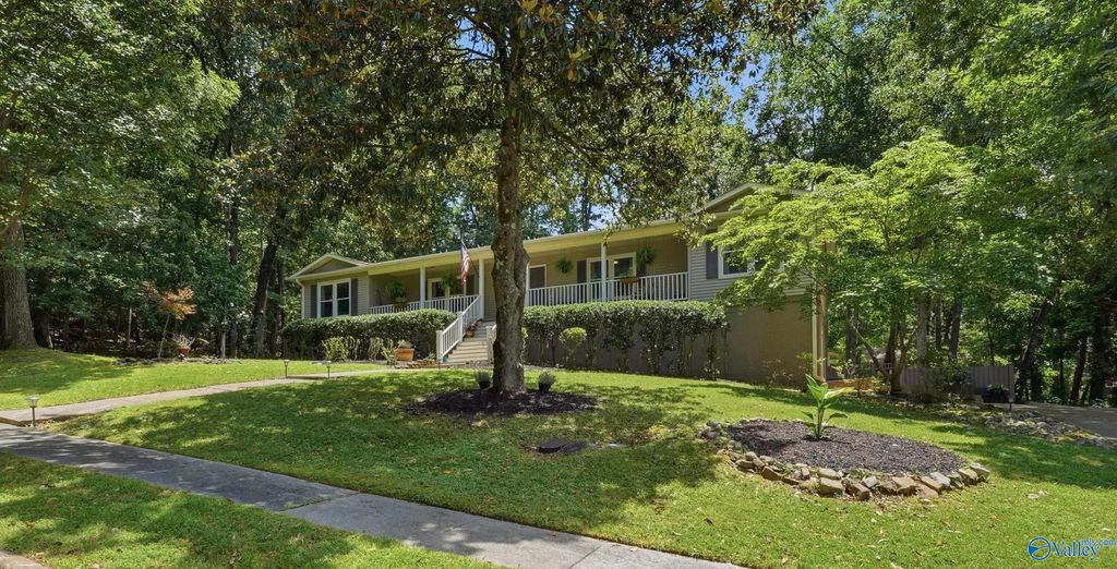 2616 SE Galahad Drive, Huntsville, AL 35803