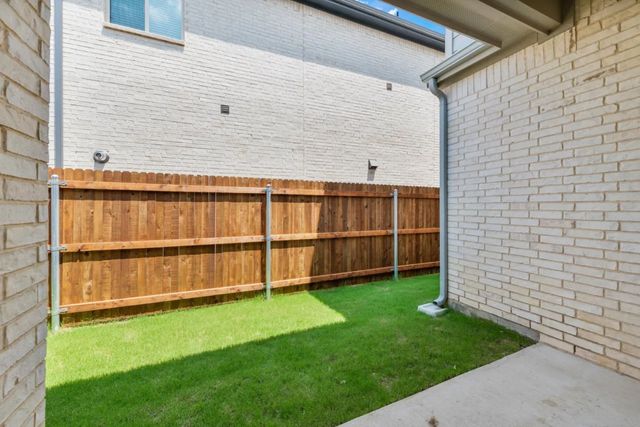 9337 Loggerhead Way, Fort Worth, TX 76118