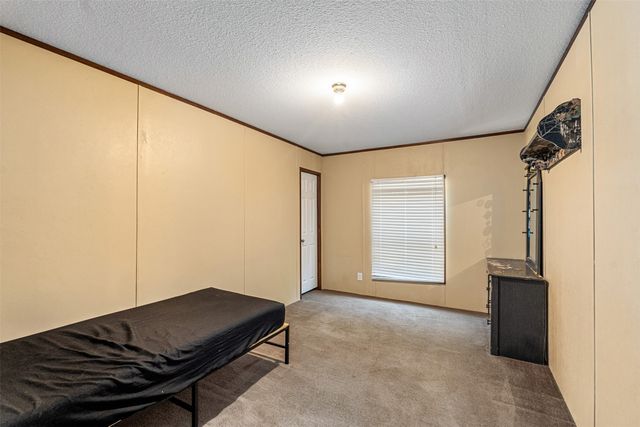 327 Whispering Trail, Gun Barrel City, TX 75156