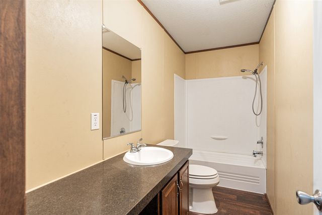 327 Whispering Trail, Gun Barrel City, TX 75156