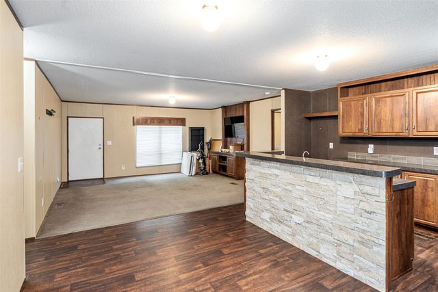 327 Whispering Trail, Gun Barrel City, TX 75156
