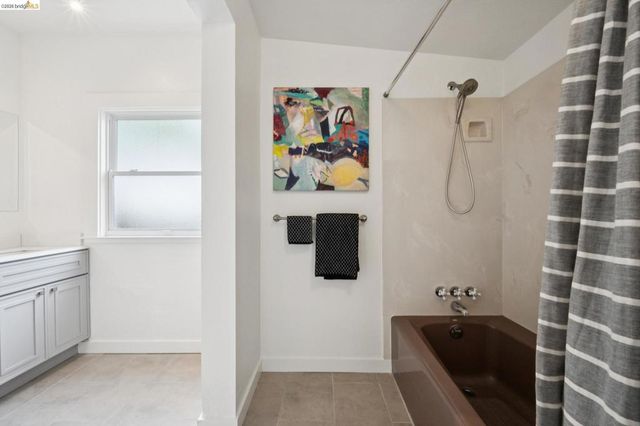 1908 Blake St, Berkeley, CA 94704
