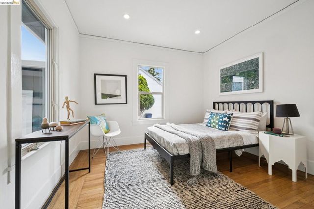 1908 Blake St, Berkeley, CA 94704