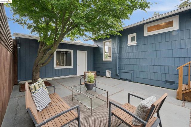 1908 Blake St, Berkeley, CA 94704