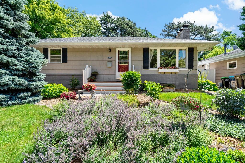 6017 Birchcrest Drive, Edina, MN 55436 — photo 2