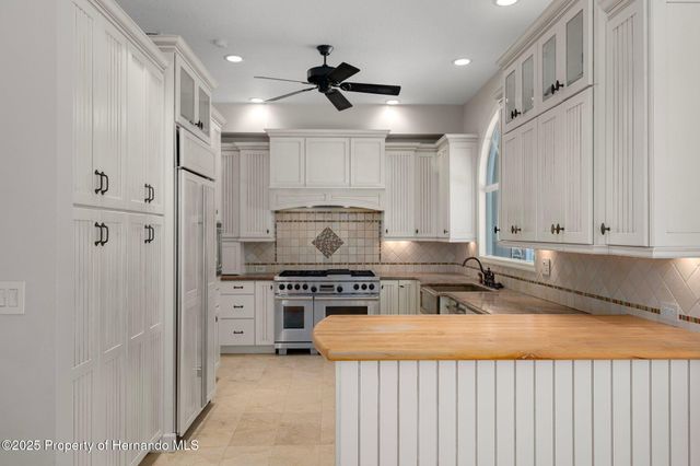 0 & 7268 Crystal Spring Run, Weeki Wachee, FL 34607