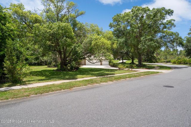 0 & 7268 Crystal Spring Run, Weeki Wachee, FL 34607