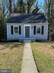 242 MONTE VISTA AVE, Charlottesville, VA 22903