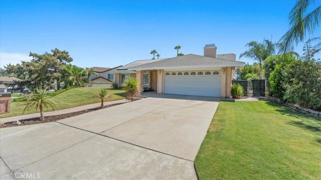 8250 Whispering Tree, Jurupa Valley, CA 92509
