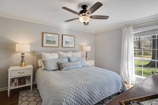 7248 MIMOSA DR, Germantown, TN 38138