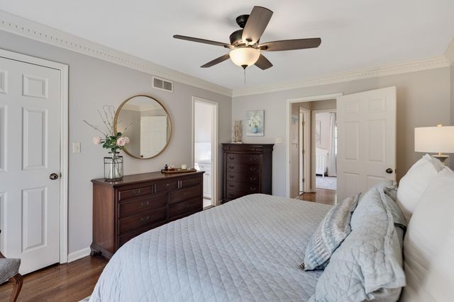 7248 MIMOSA DR, Germantown, TN 38138