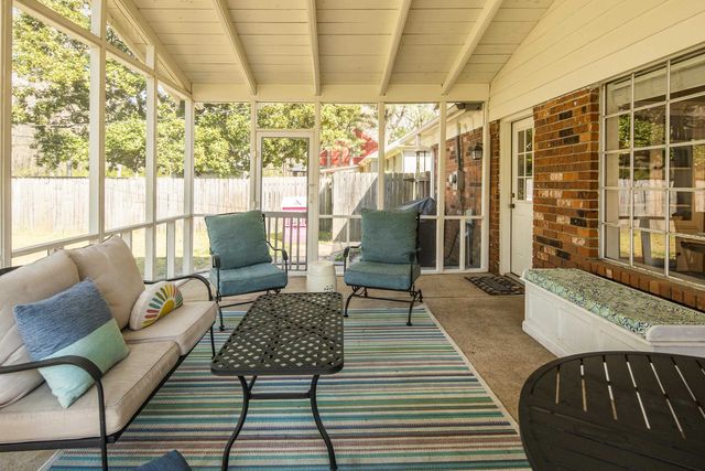 7248 MIMOSA DR, Germantown, TN 38138