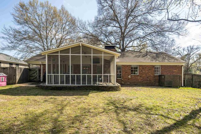 7248 MIMOSA DR, Germantown, TN 38138