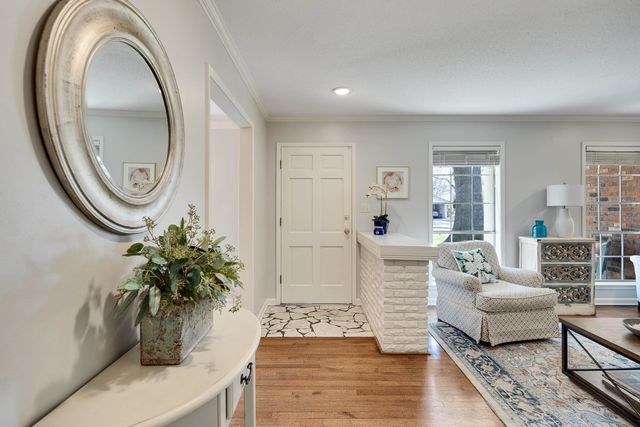 7248 MIMOSA DR, Germantown, TN 38138