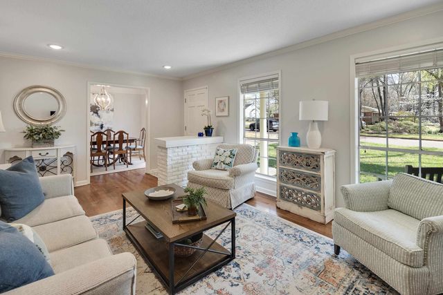 7248 MIMOSA DR, Germantown, TN 38138