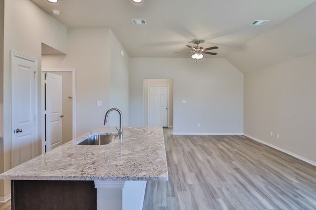 2871 Messenger Way, Bryan, TX 77803