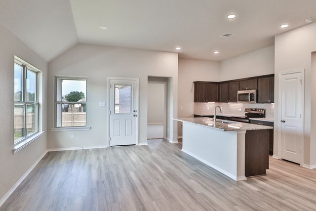 2871 Messenger Way, Bryan, TX 77803