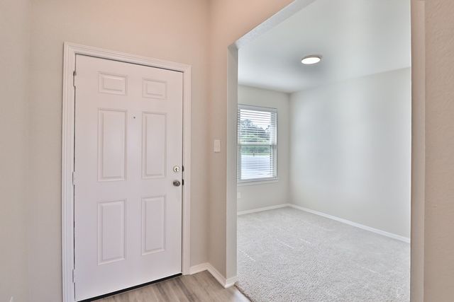 2871 Messenger Way, Bryan, TX 77803