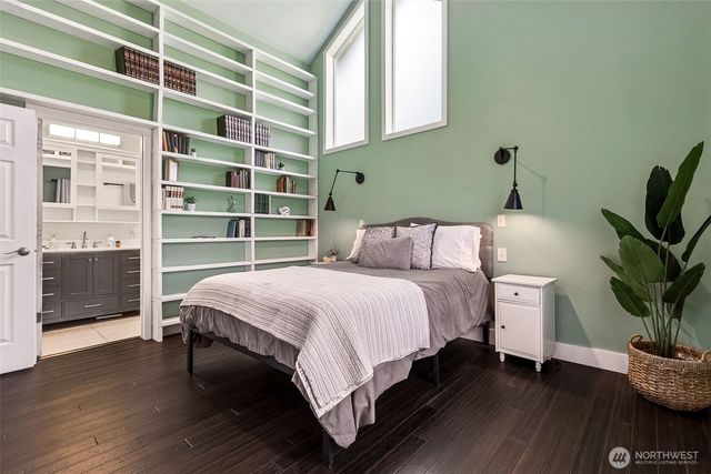 6103 Lackey Road NW, Vaughn, WA 98394