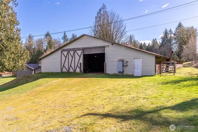 6103 Lackey Road NW, Vaughn, WA 98394