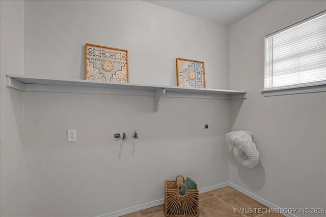 6450 N 134th East Avenue, Owasso, OK 74055