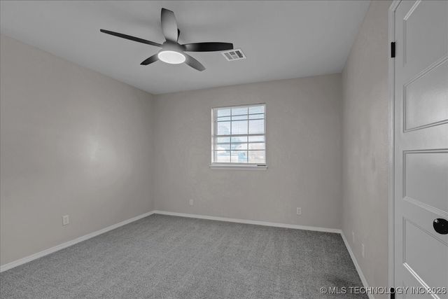 6450 N 134th East Avenue, Owasso, OK 74055