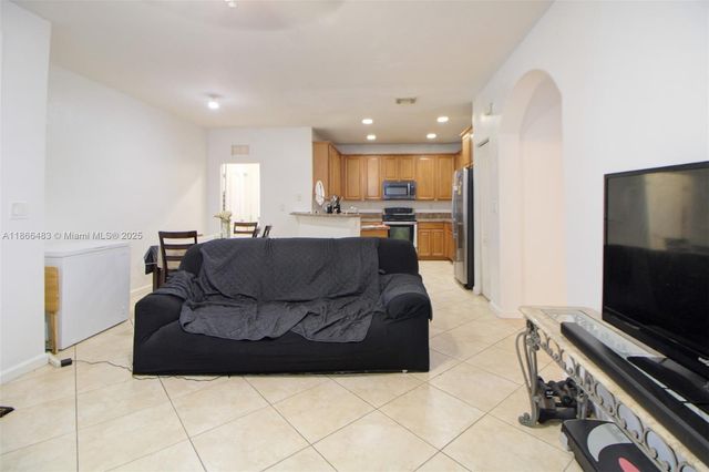 14077 SW 274th Ter, Homestead, FL 33032