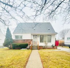 7077 Deering Street, Garden City, MI 48135