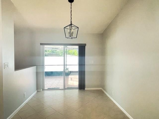 4940 NW 92nd Avenue, Sunrise, FL 33351