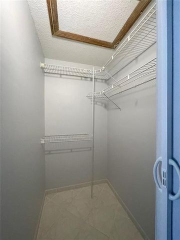 4940 NW 92nd Avenue, Sunrise, FL 33351