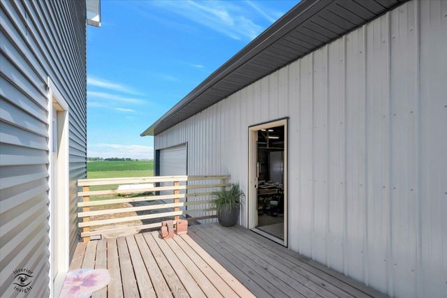 15051 W Baker Road, Manhattan, IL 60442